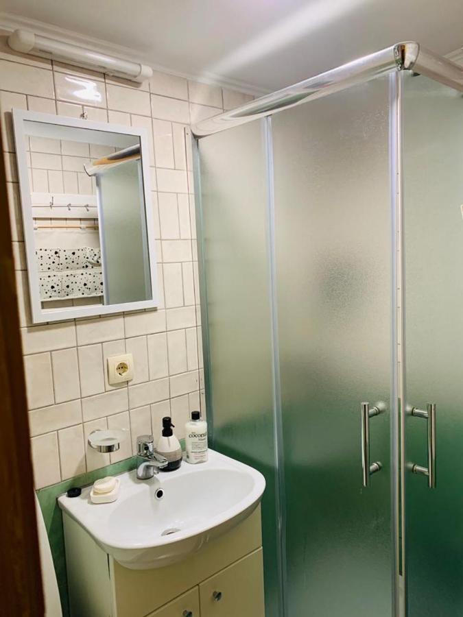 Martin Guest House Ventspils Bagian luar foto