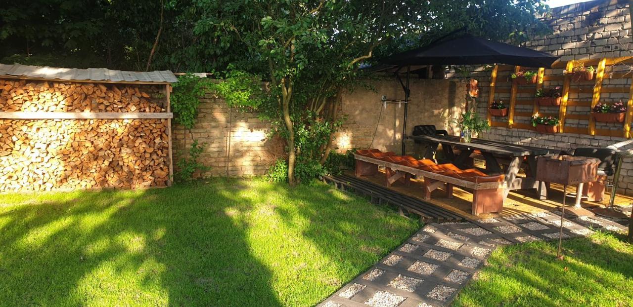 Martin Guest House Ventspils Bagian luar foto