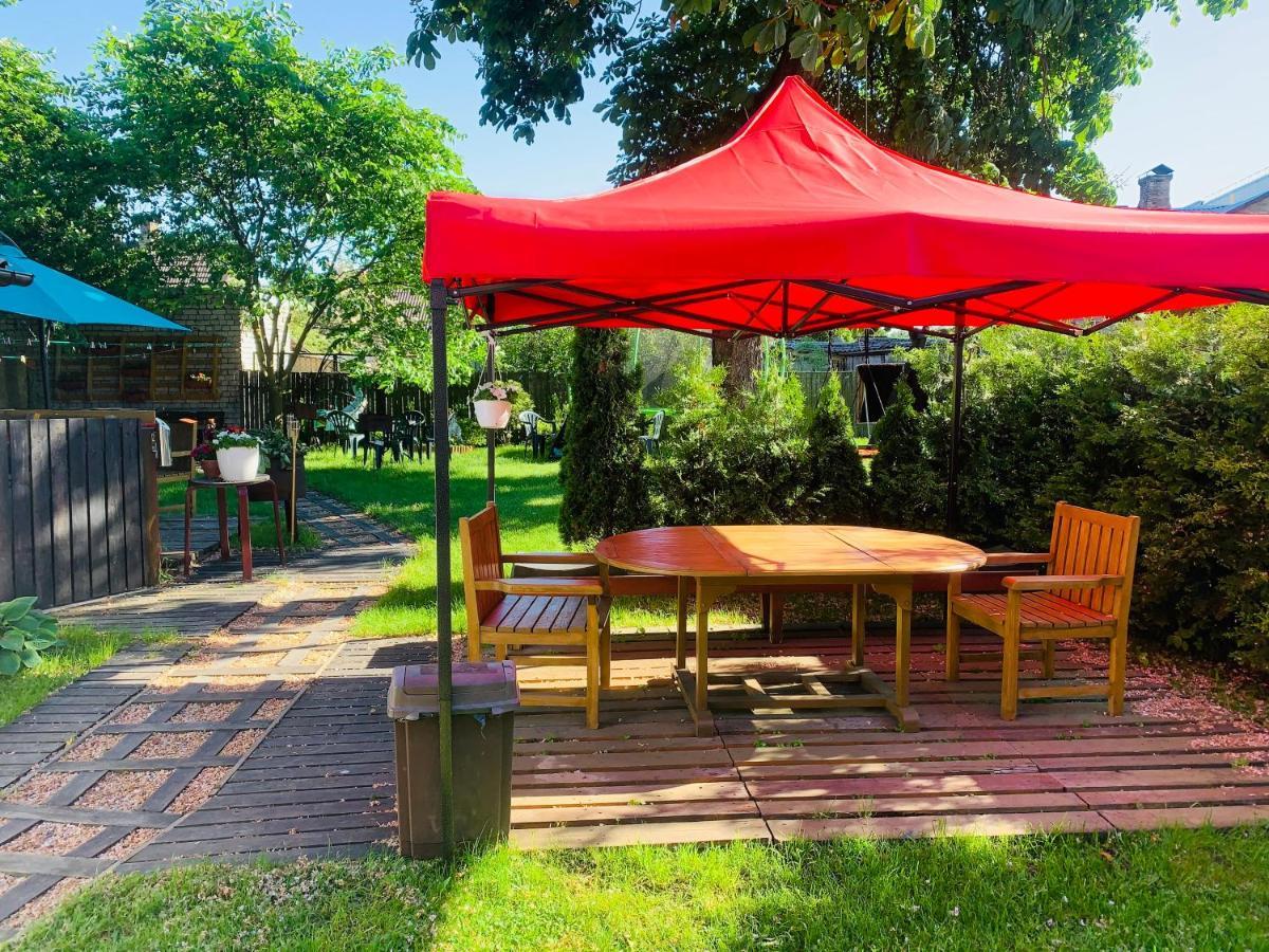 Martin Guest House Ventspils Bagian luar foto