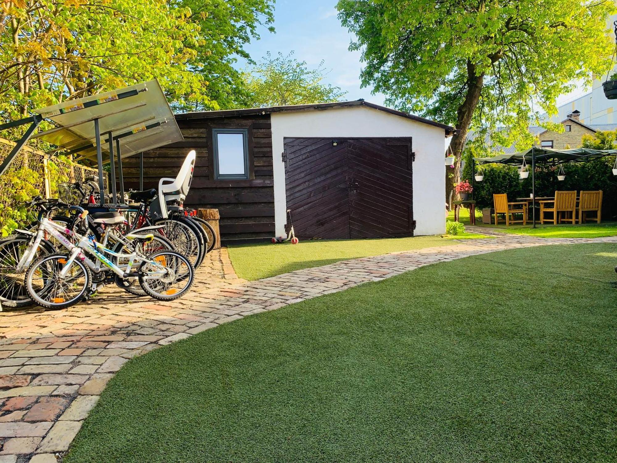 Martin Guest House Ventspils Bagian luar foto