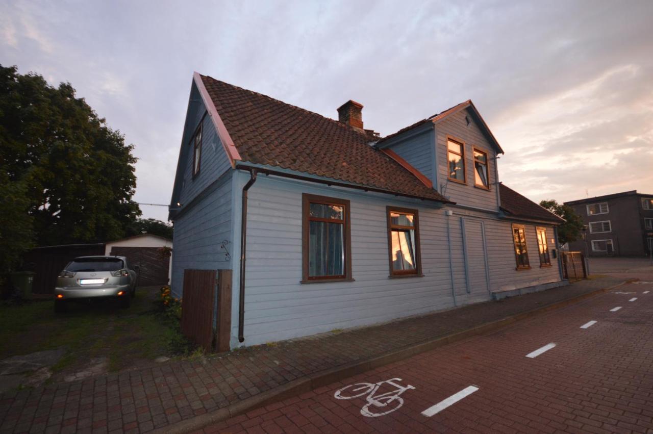 Martin Guest House Ventspils Bagian luar foto